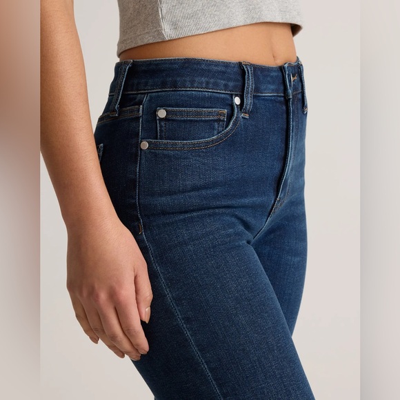 Quince Bella Stretch Straight Jeans in Dark Wash - Picture 2 of 13